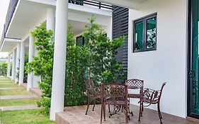 Hermitage Boutique House